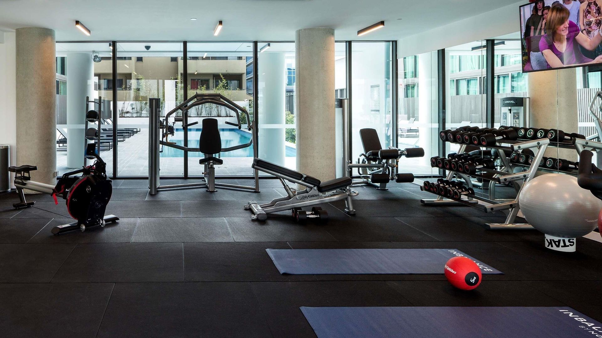 Novotel South Bank 5*
