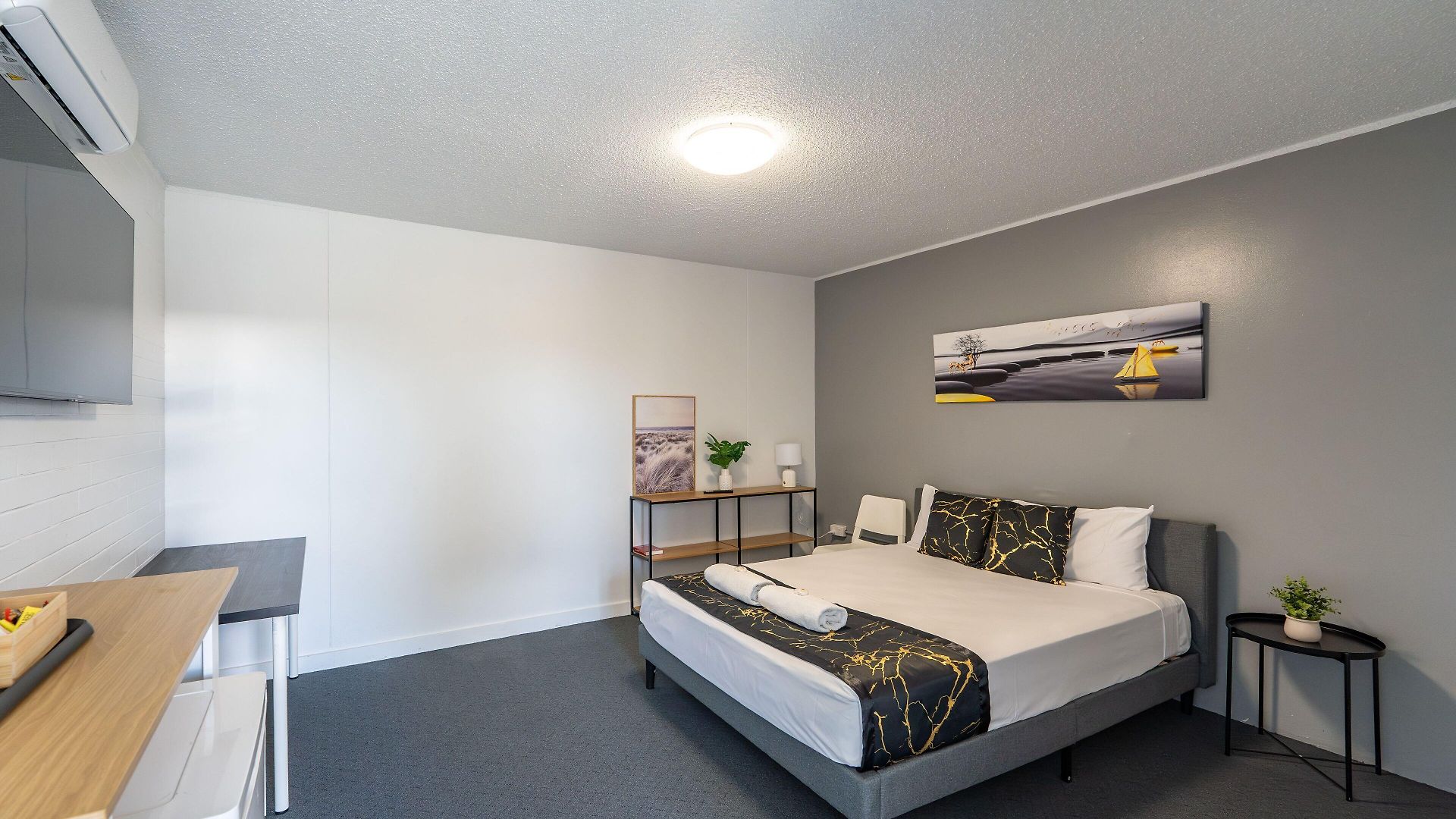 Acacia Ridge 3*