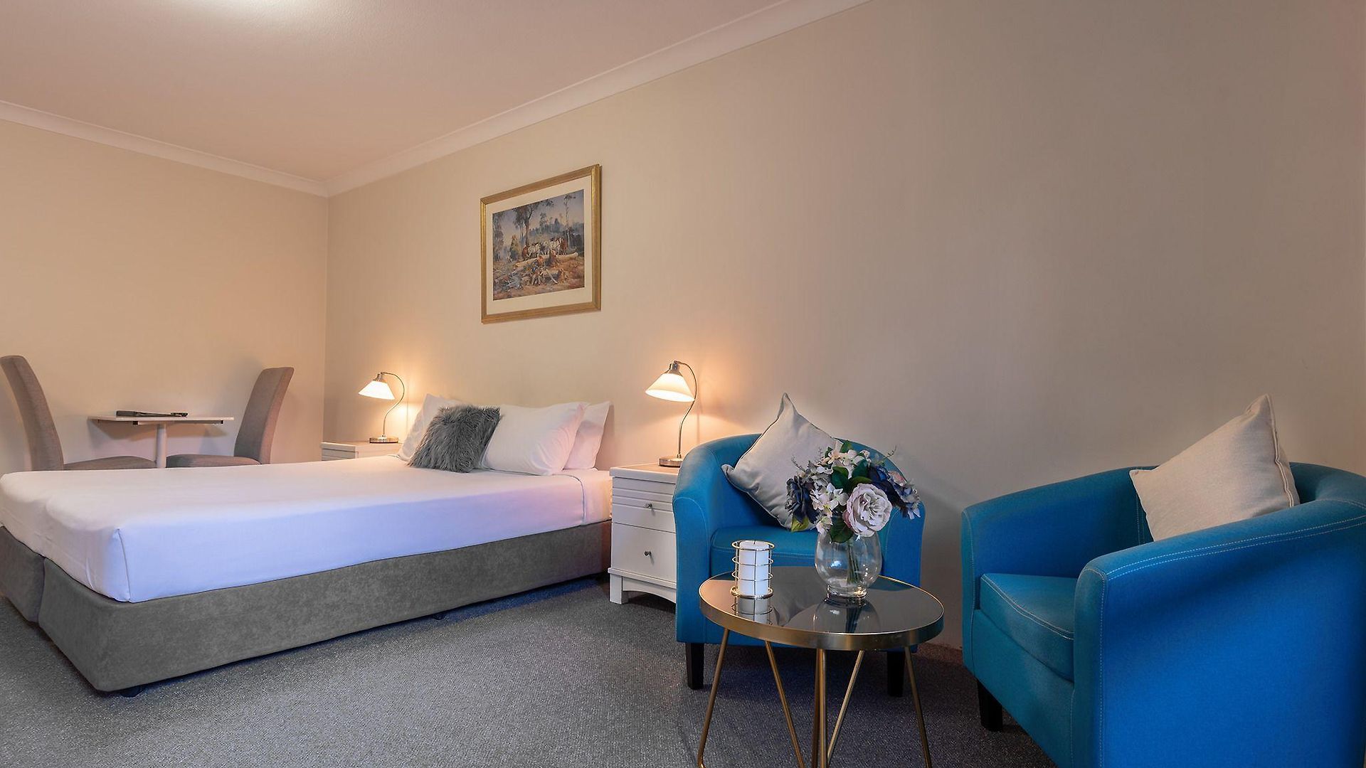 Benson Court 4*