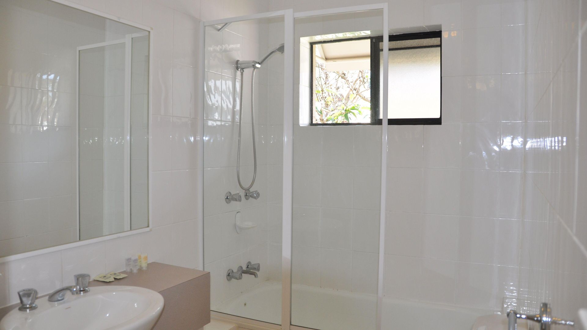 Aparthotel Spring Hill Gardens 4*