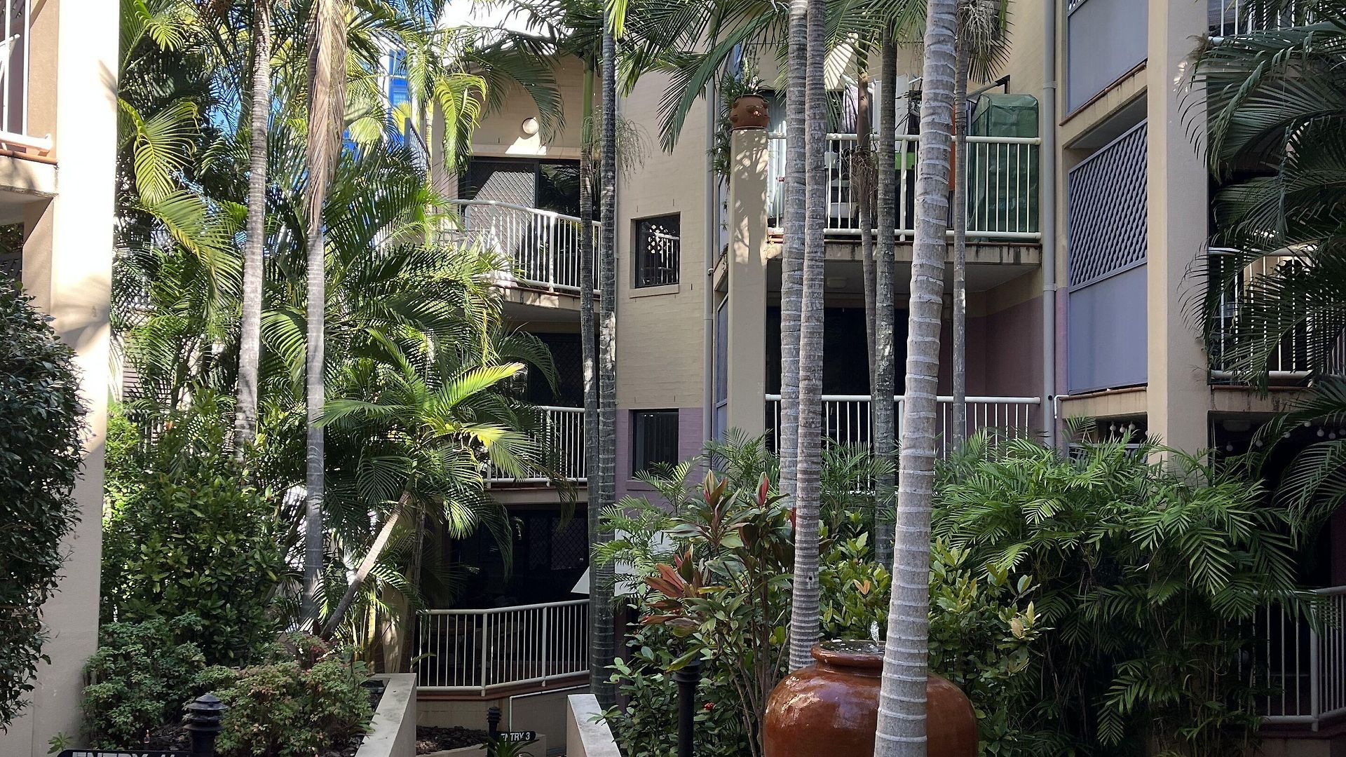 Aparthotel Spring Hill Gardens