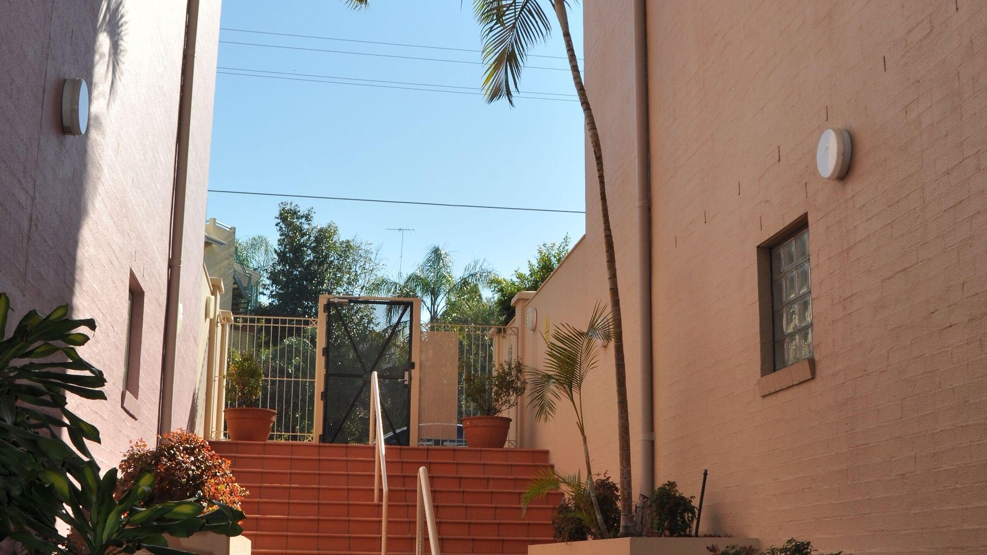 Aparthotel Spring Hill Gardens