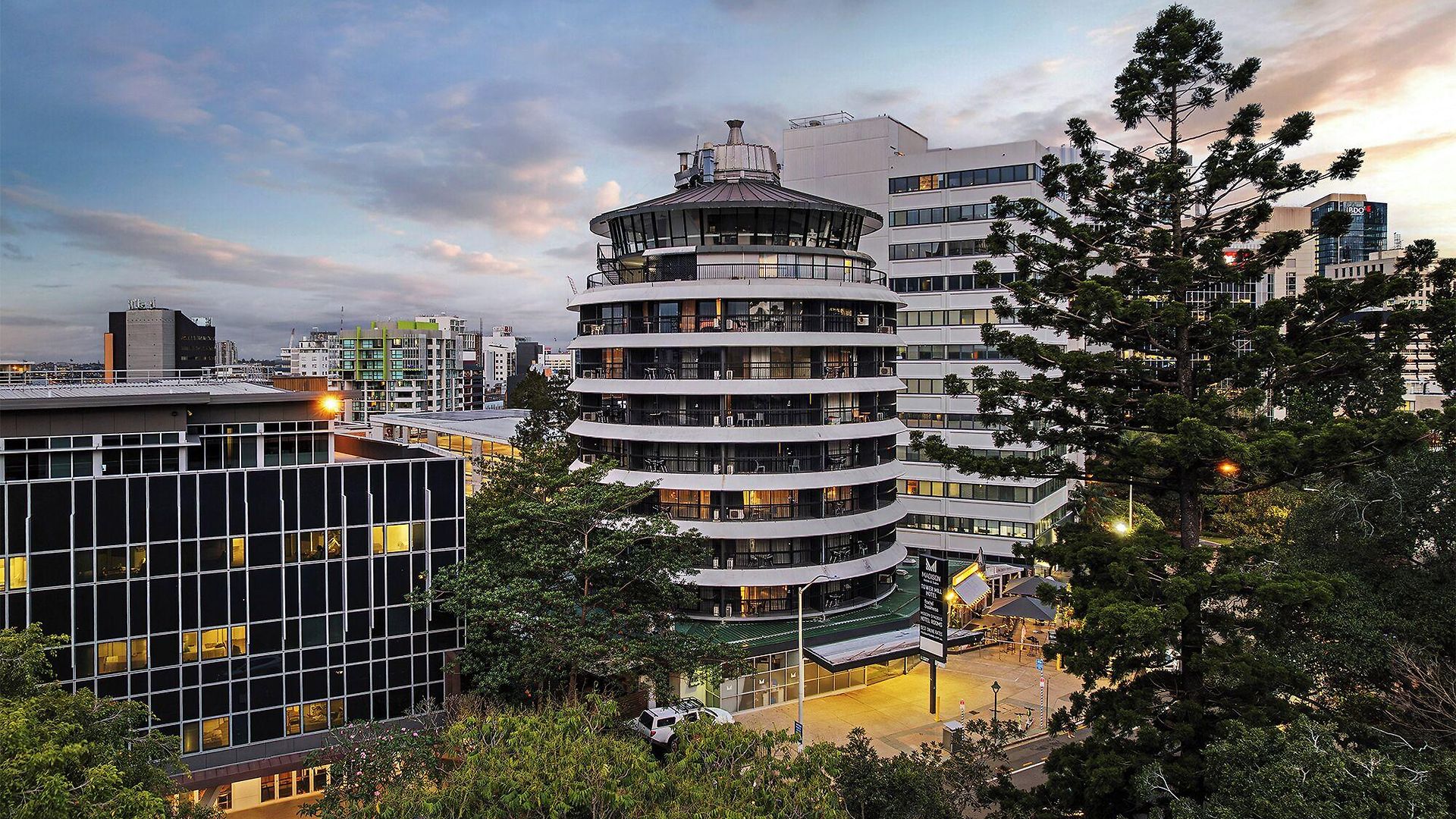 Hotel Tower Mill