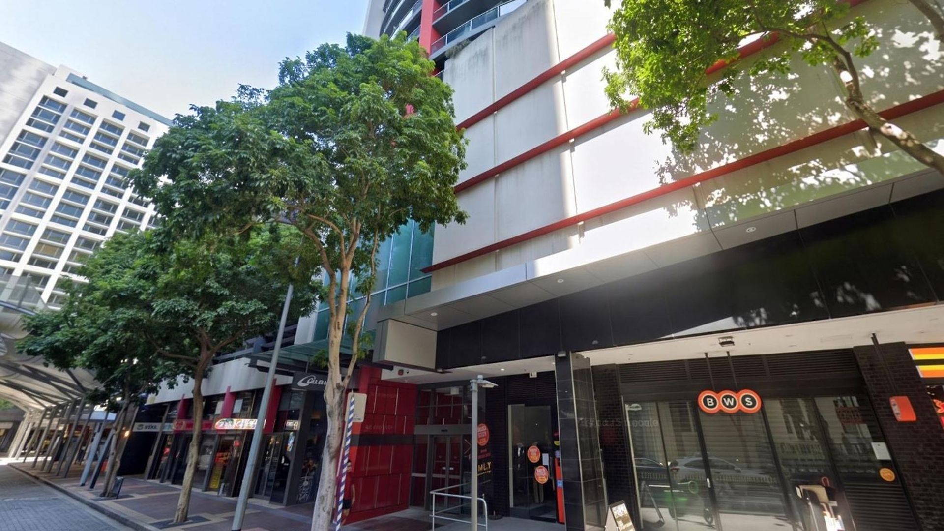 Modern In The Heart Of Cbd Inn Brisbane