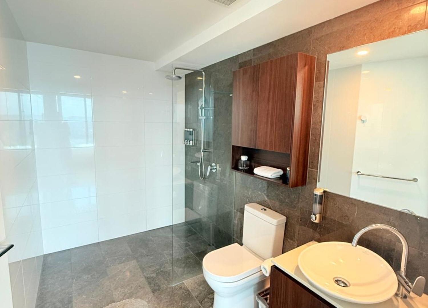 Amazing &river Views 60th Level Skytower 3 Bedrooms&free Parking Brisbane