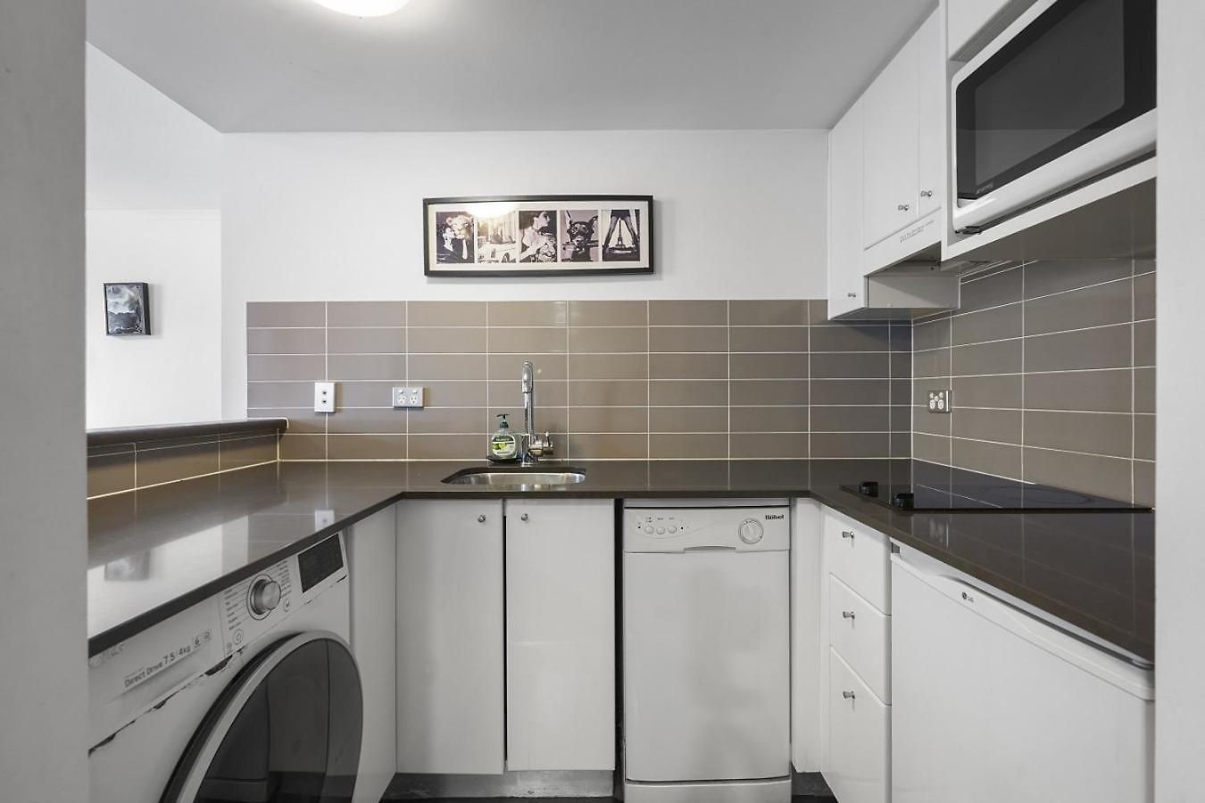 Cbd - 1bdr - Sebel 4 Star Apartment Brisbane
