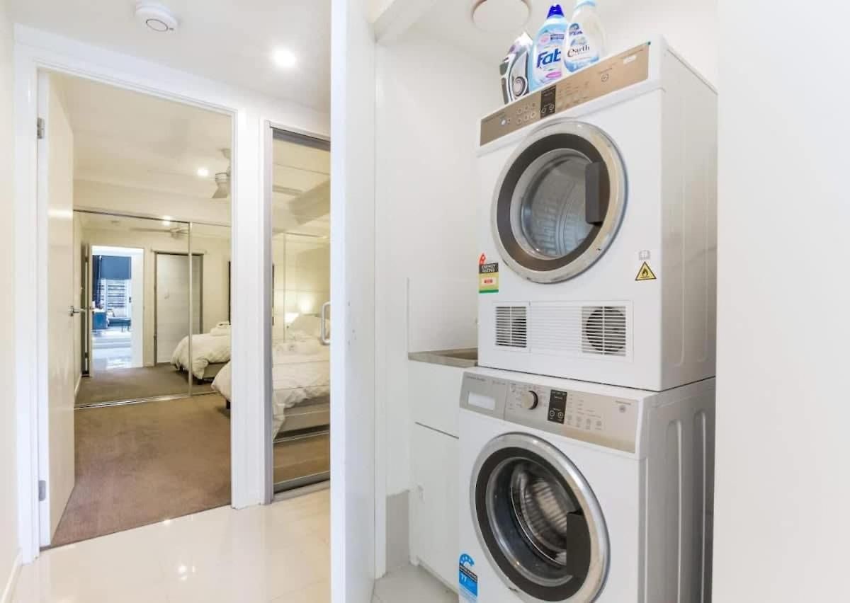 Huge Family Townhouse 3 Bathrooms 5km To Holiday home *
