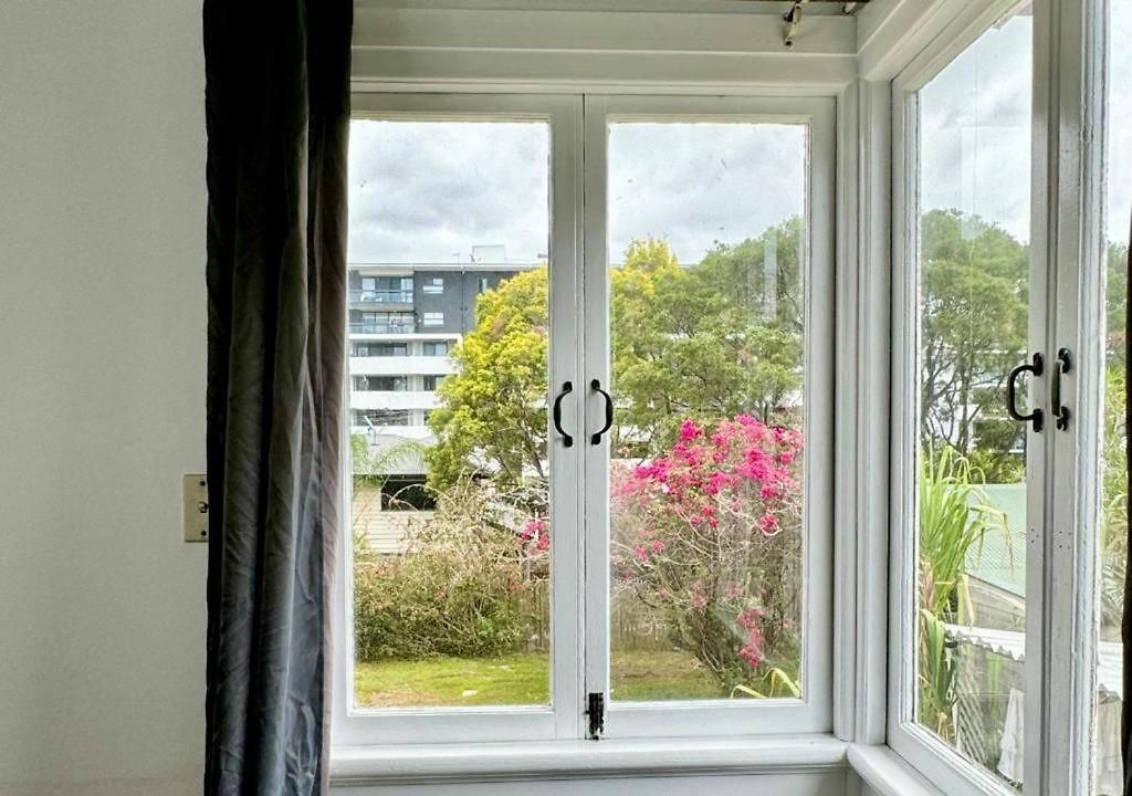 Holiday home Budget-friendly Chermside Near Westfield *