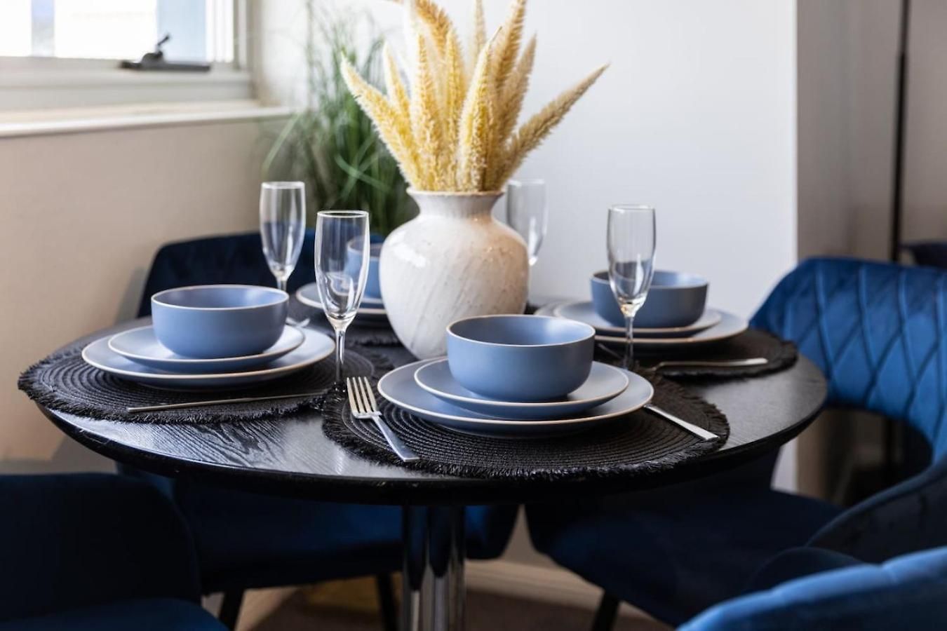 The Ridge Stylish 2br Cityside With Pool, Gym And Parking Brisbane