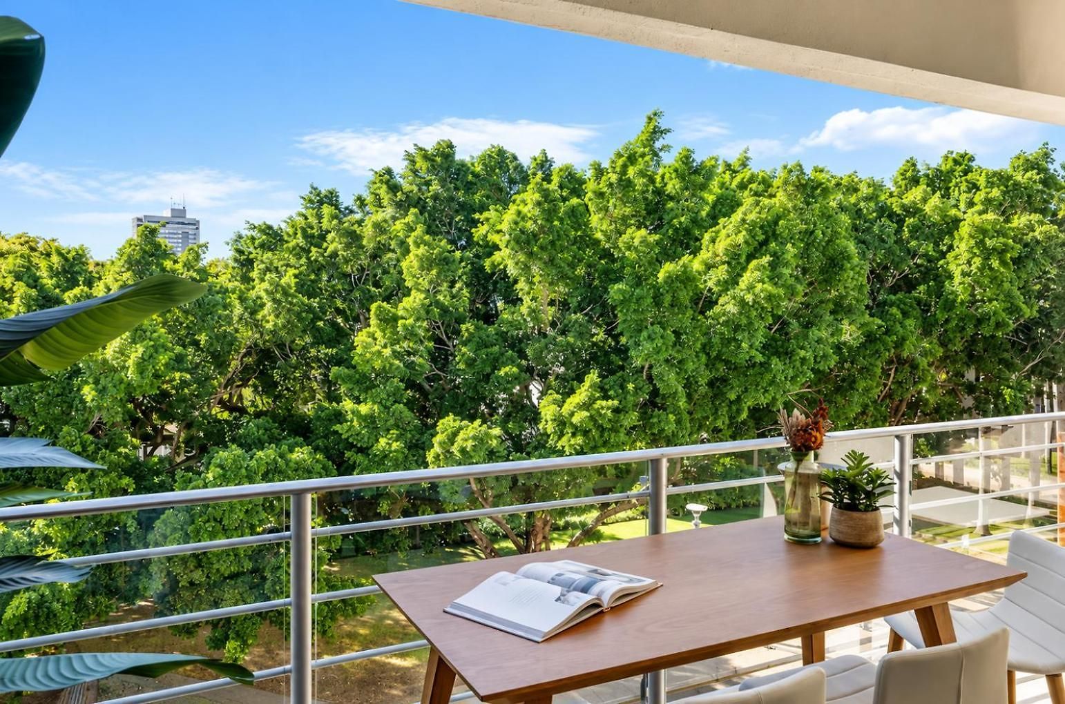 Apartment 3br Retreat At South Bank Near The Beach!