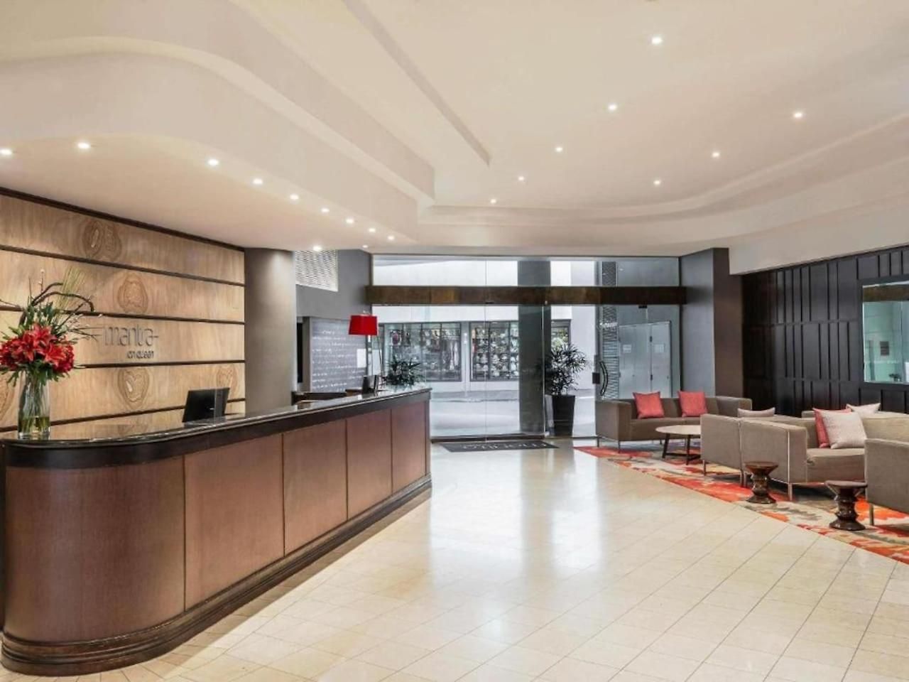 Two-bedroom Escape I Mantra On Queen Brisbane
