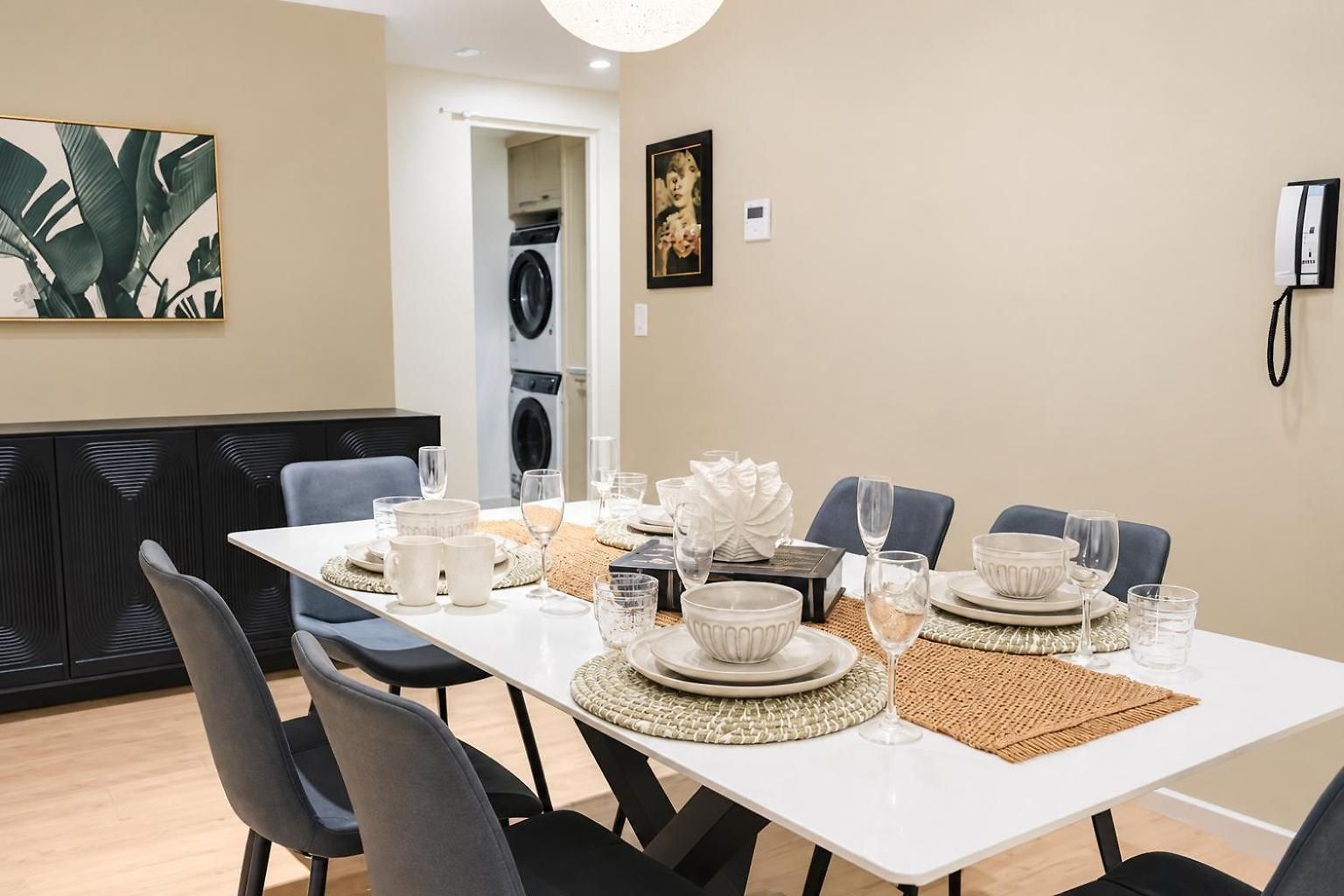 Apartment 3br Retreat At South Bank Near The Beach! *