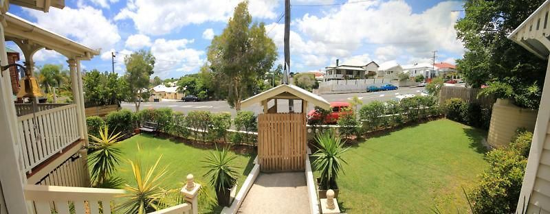 Minto Colonial Guest house