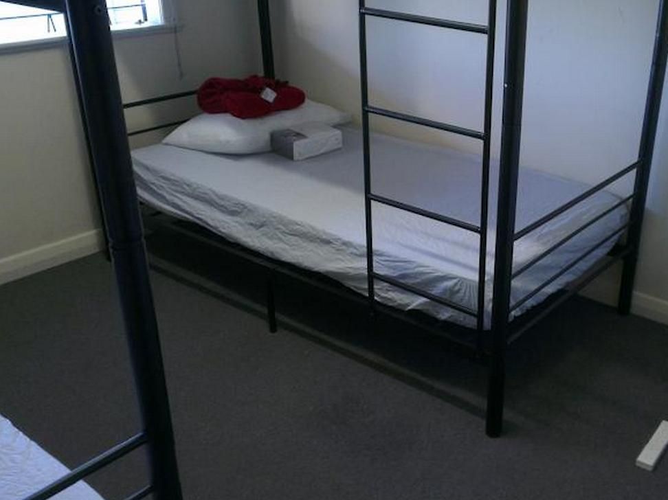 Hostel Some Backpacker Brisbane