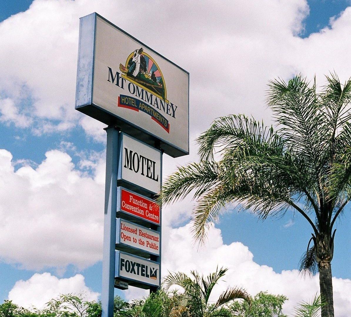 Mt Ommaney 3* Brisbane