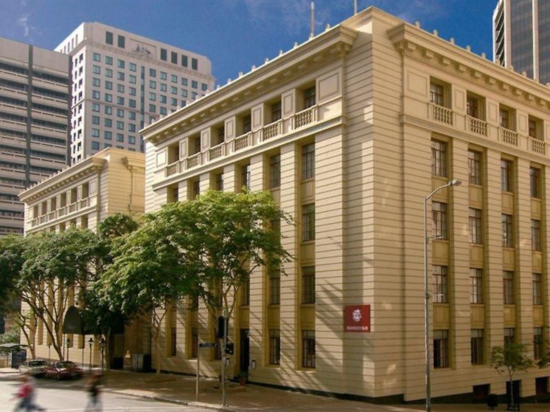 Adina Anzac Square Aparthotel 5*