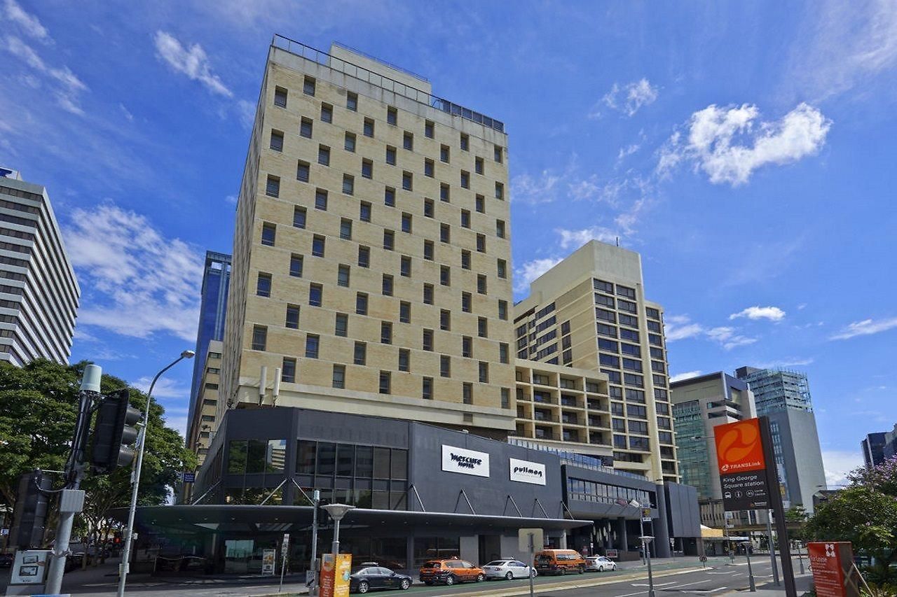 Mercure King George Square Hotel