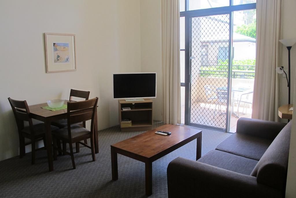 Aparthotel Spring Hill Mews 4*