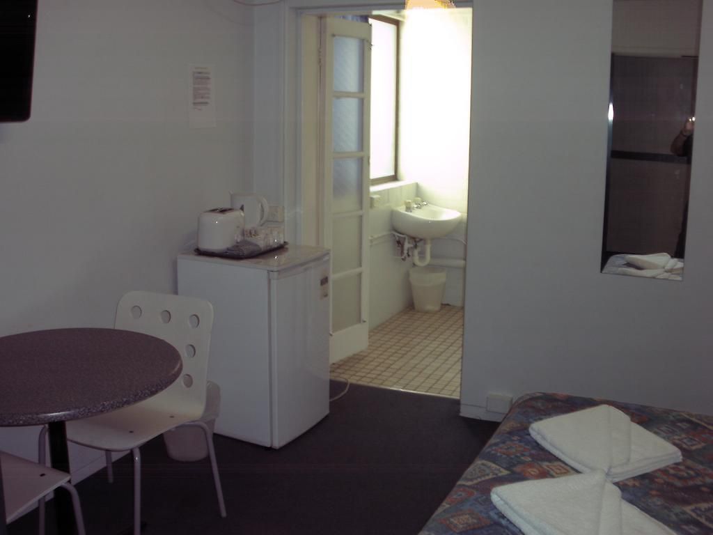 Acacia Inner City Bed & Breakfast