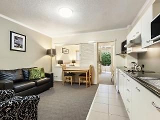 Quest On Story Bridge Aparthotel