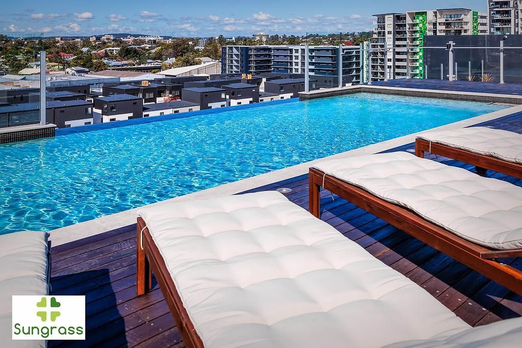 Soko Waterfront West End