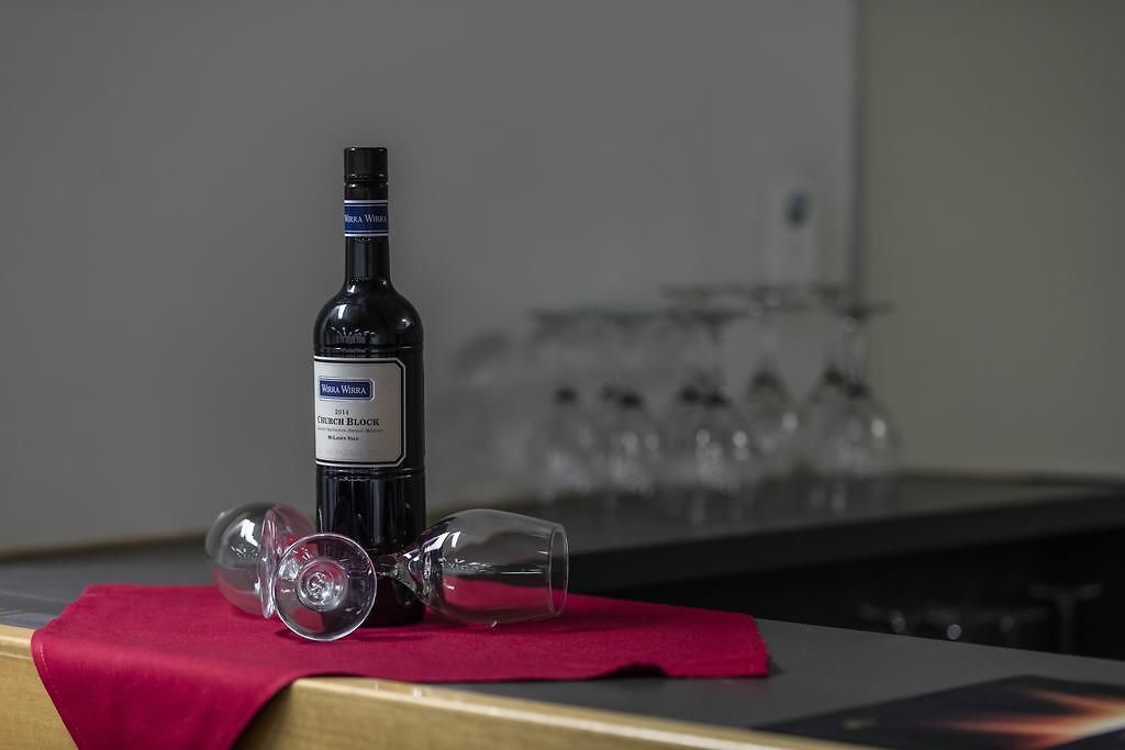 George Brisbane, Independent Collection By Evt Hotel
