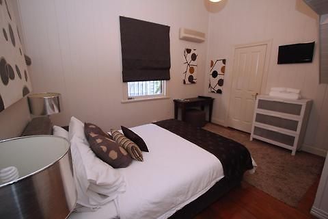 One Thornbury Bed & Breakfast 4*