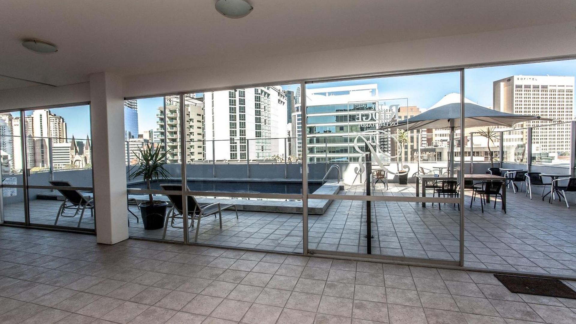 Ridge 4* Brisbane