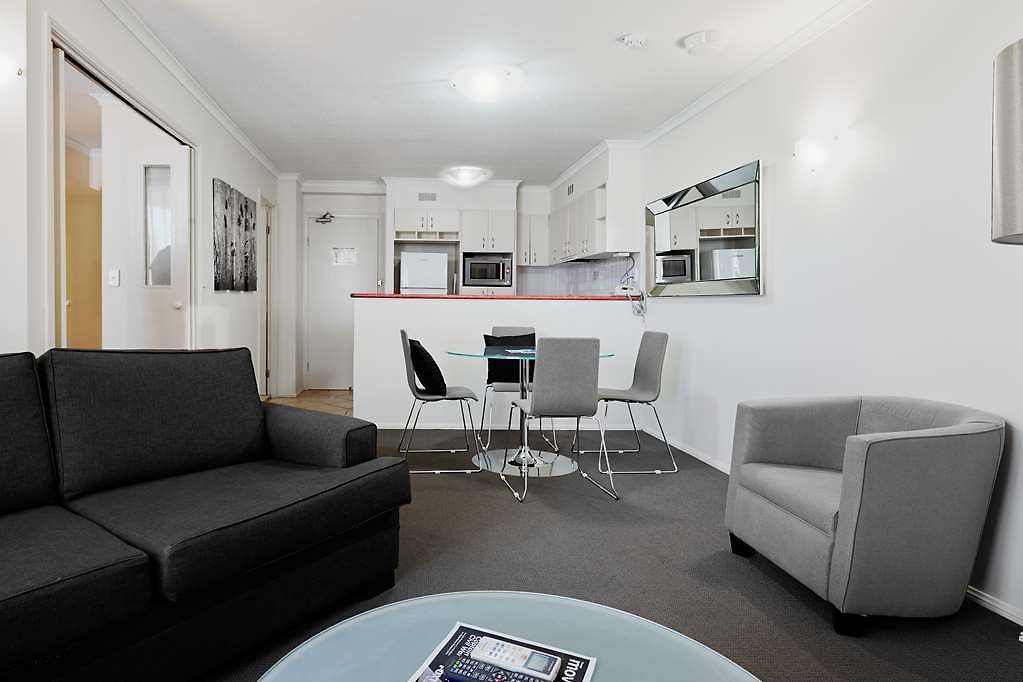 West End Aparthotel
