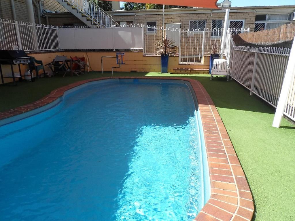 Paramount 4*