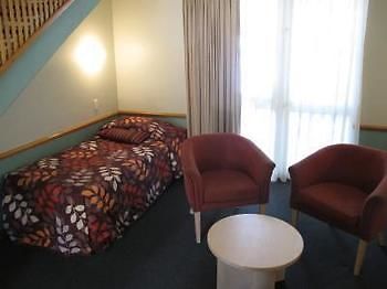 Hotel Spring Hill 3*