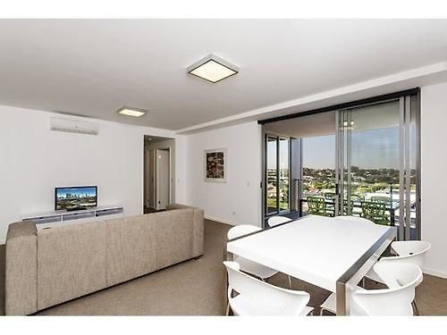 Eastwood Aparthotel 5*