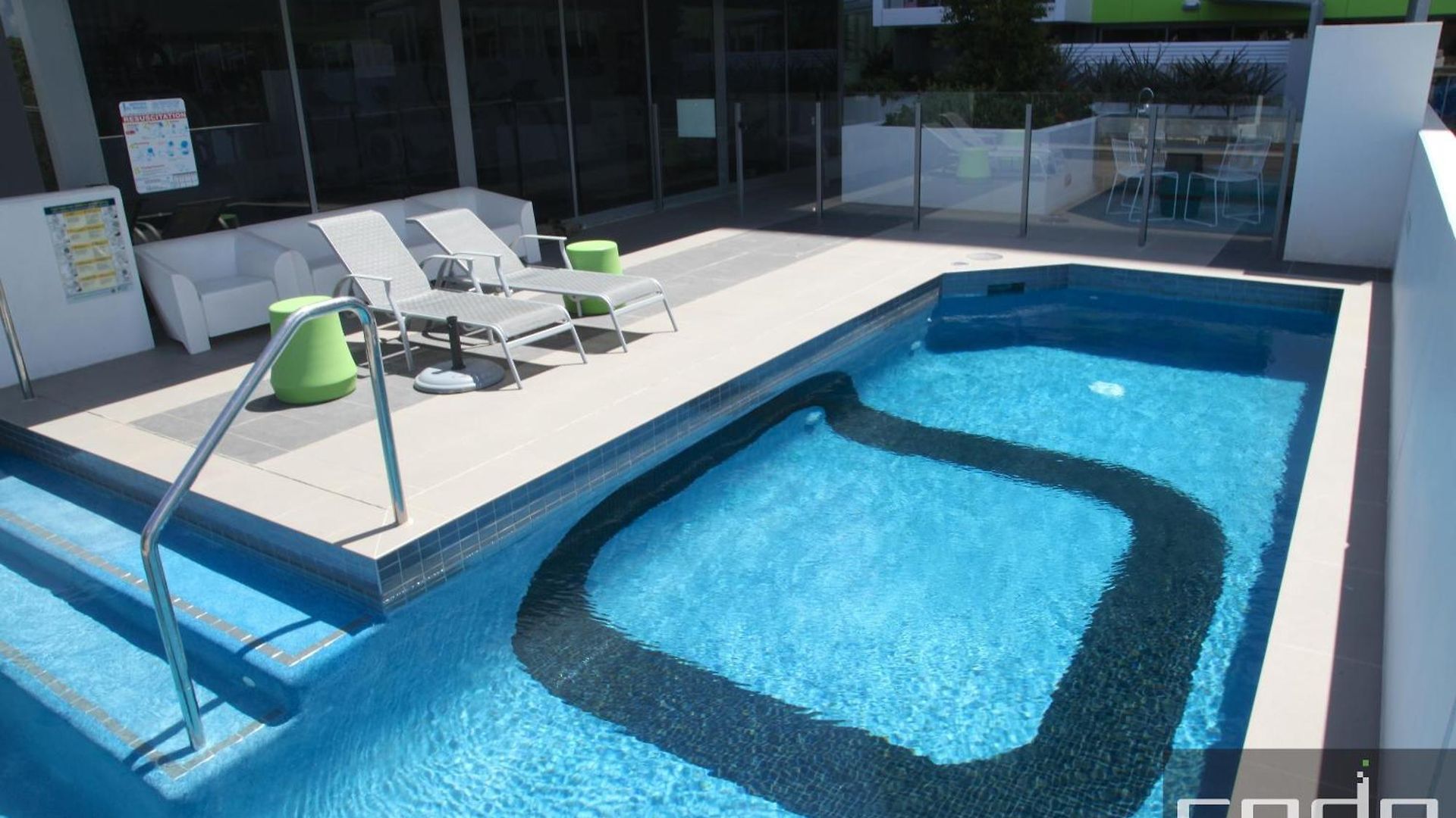 Code Aparthotel 5*