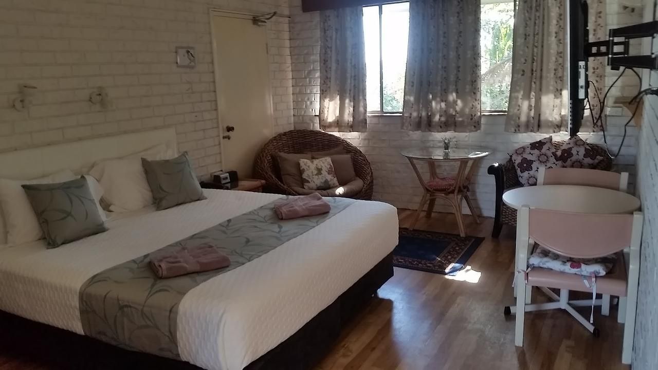 Holland Park 3* Brisbane