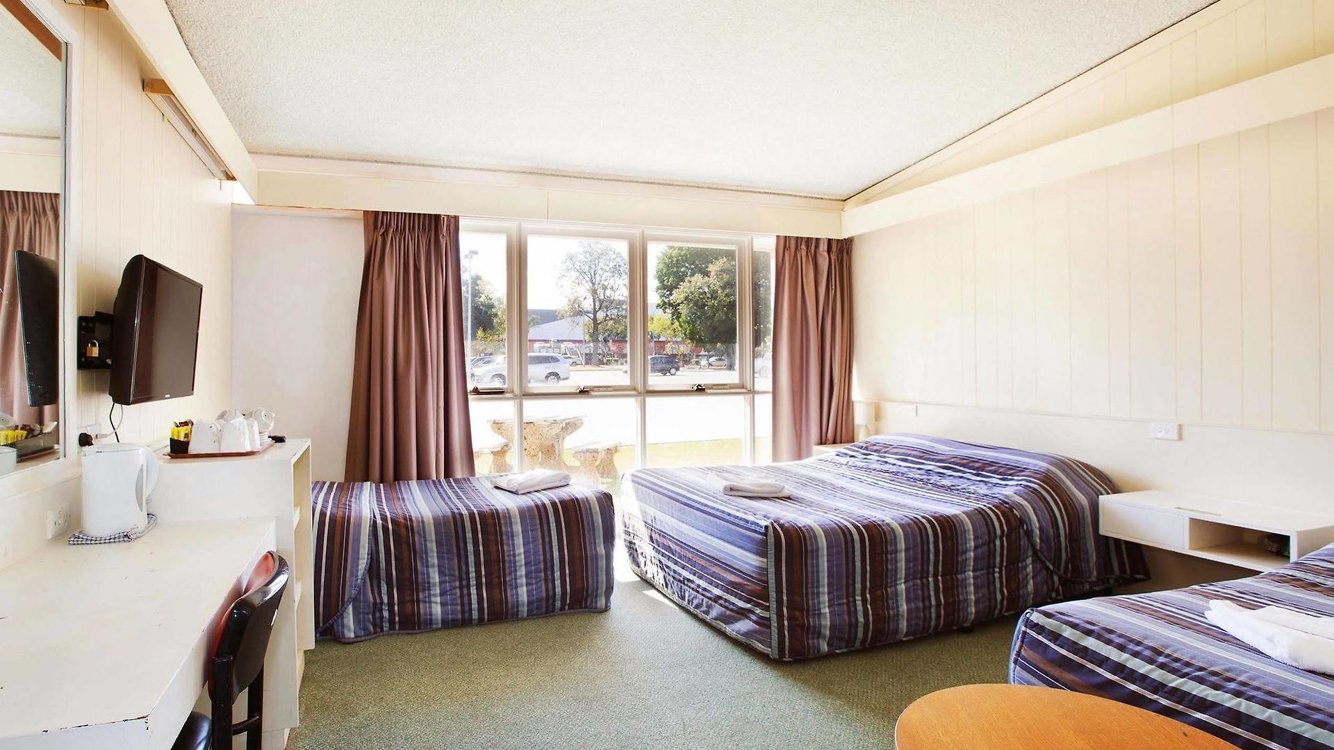 Sunnybank Hotel 3*