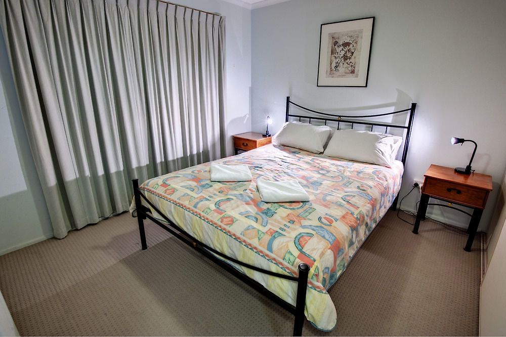 Aparthotel Spring Hill Gardens 4*