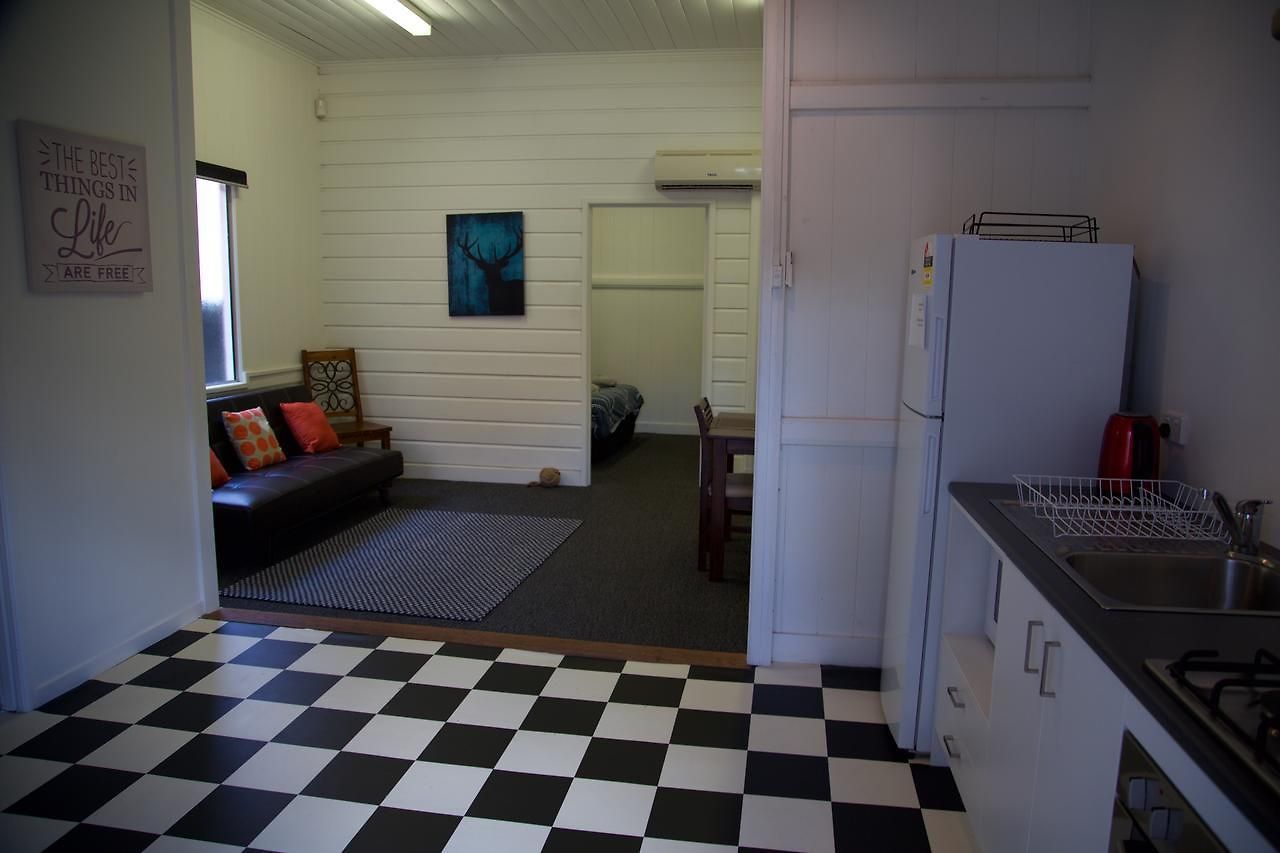Bluetongue Backpackers * Brisbane