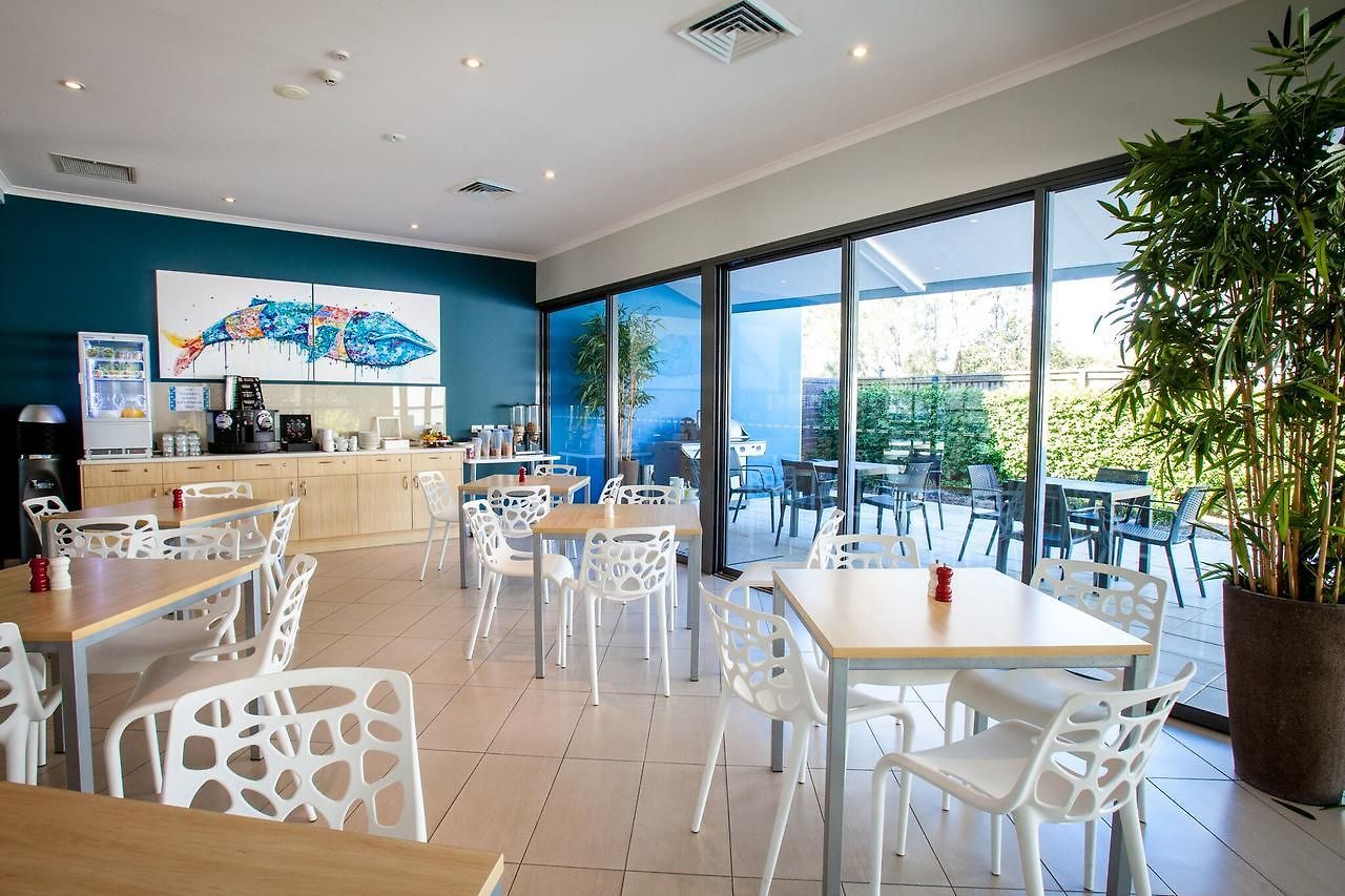 Motel Manly Marina Cove 4*