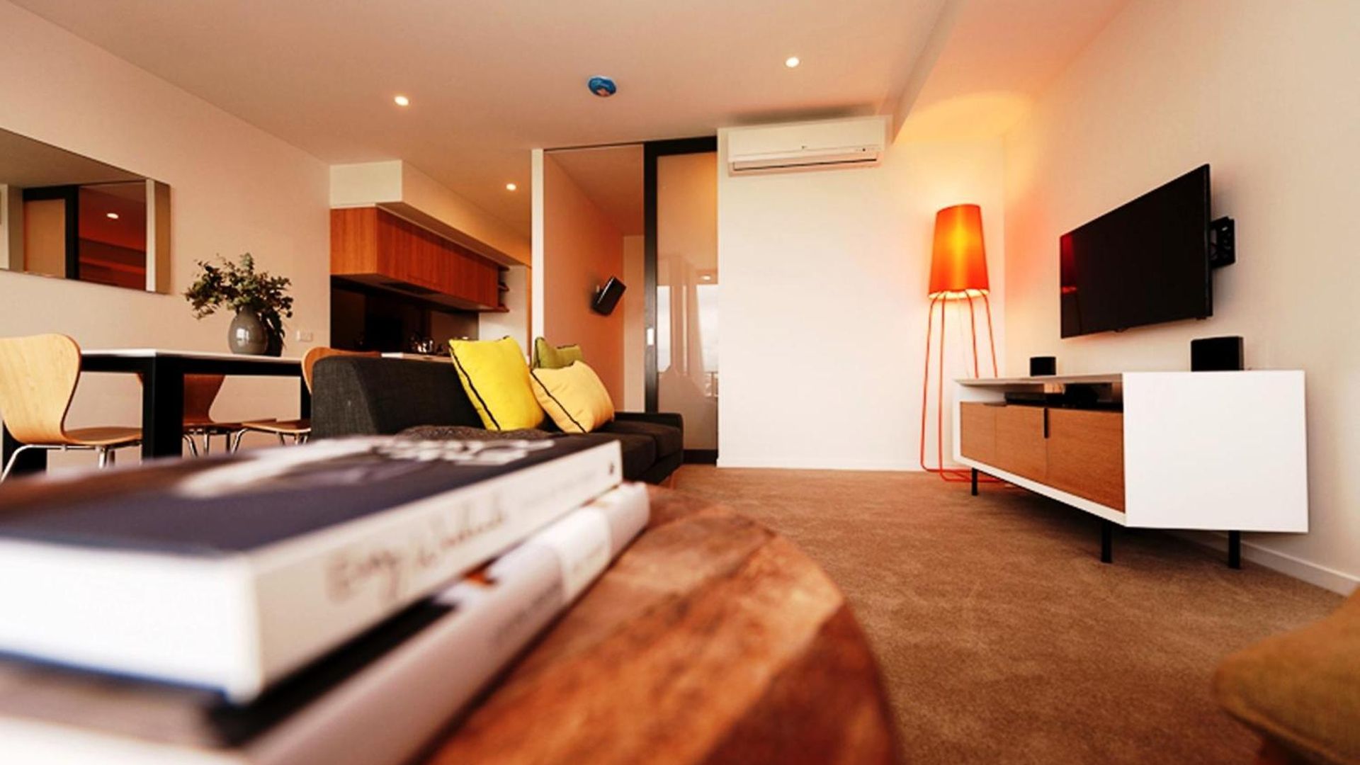 Vine South Aparthotel 5*