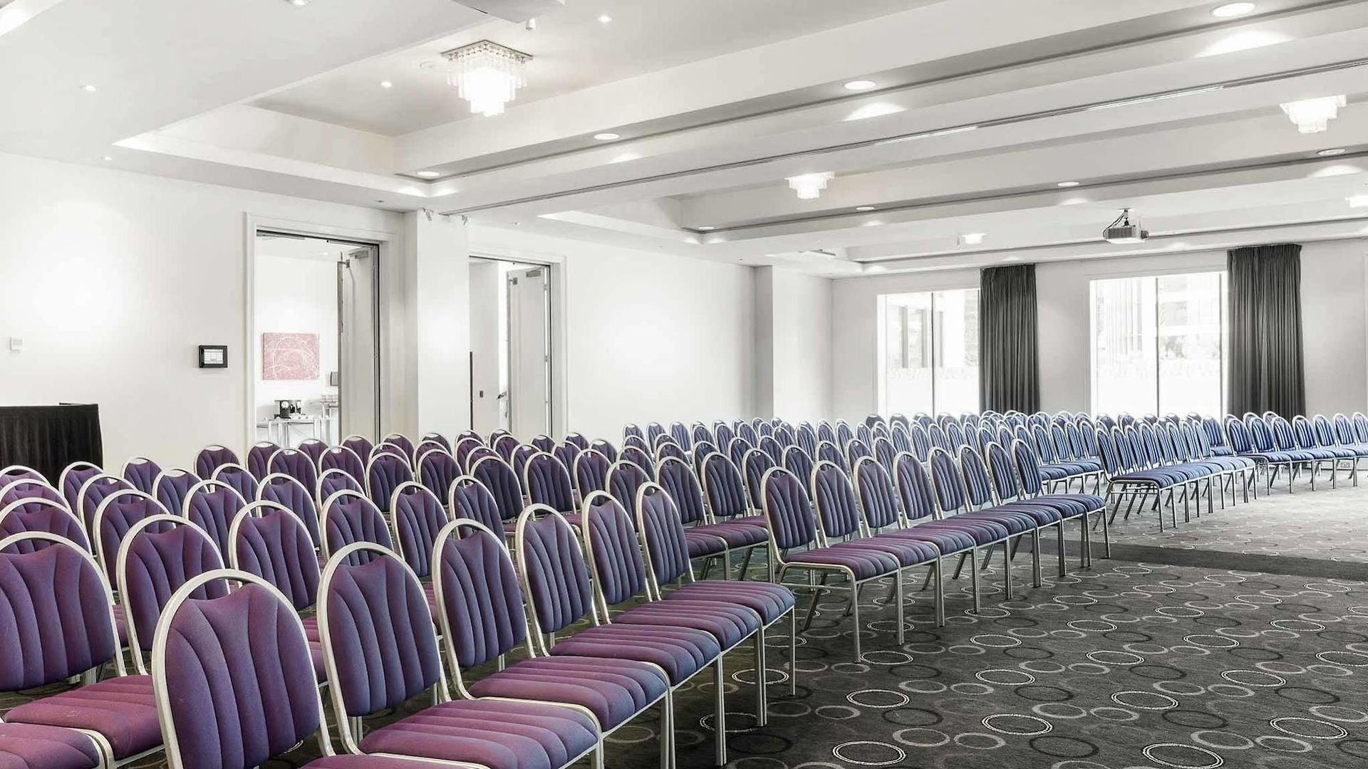 Hotel Amora Brisbane