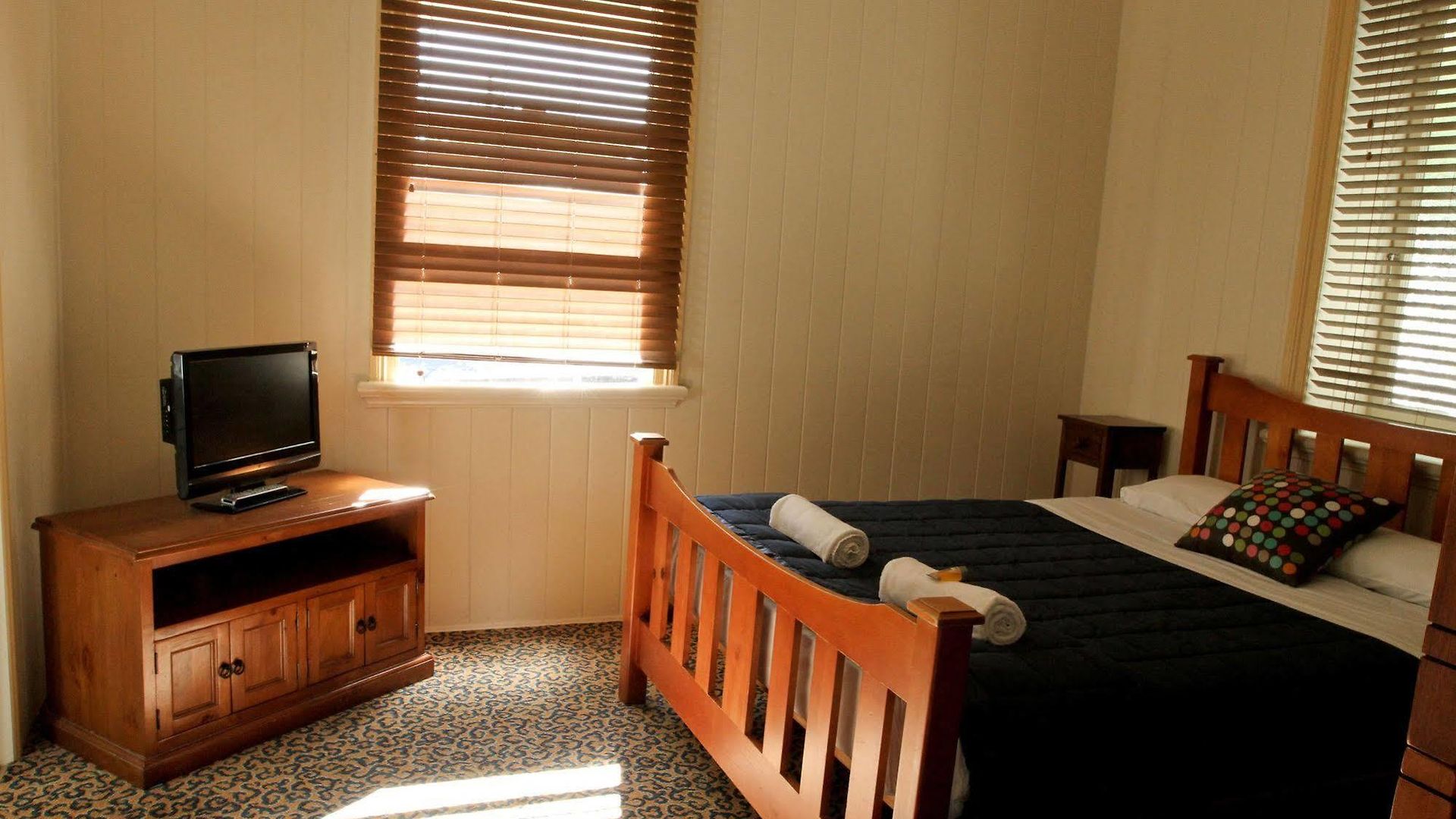 Bowen Terrace Motel