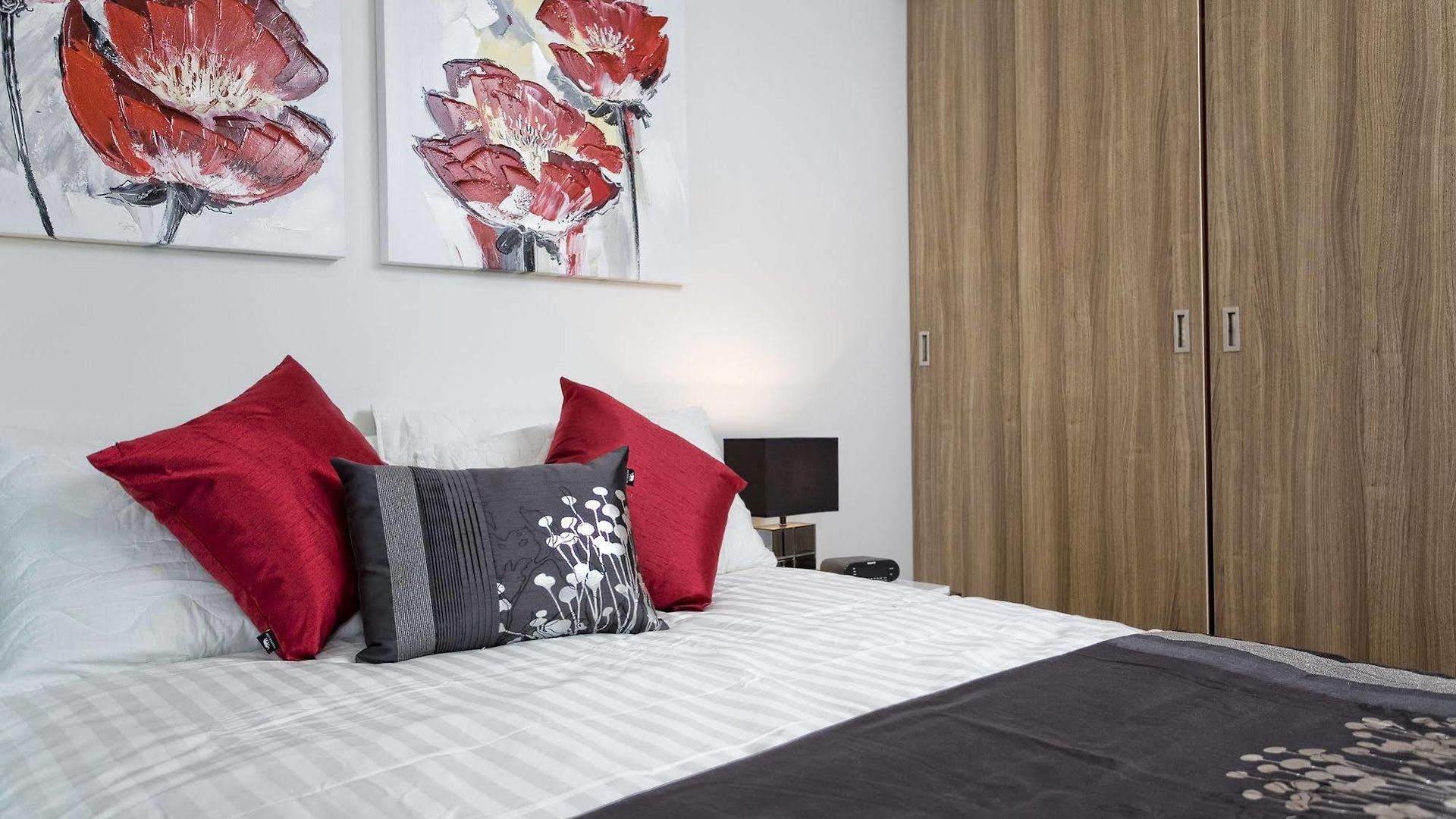 Quattro On Astor By Restt 4*