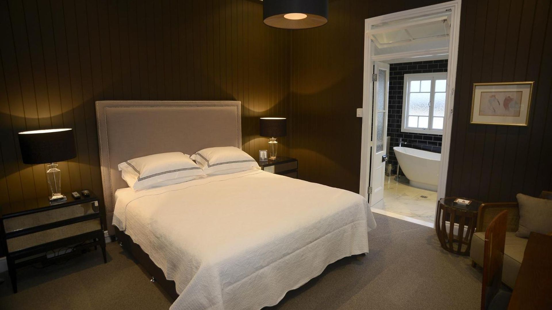 Heal House Bed & Breakfast Brisbane