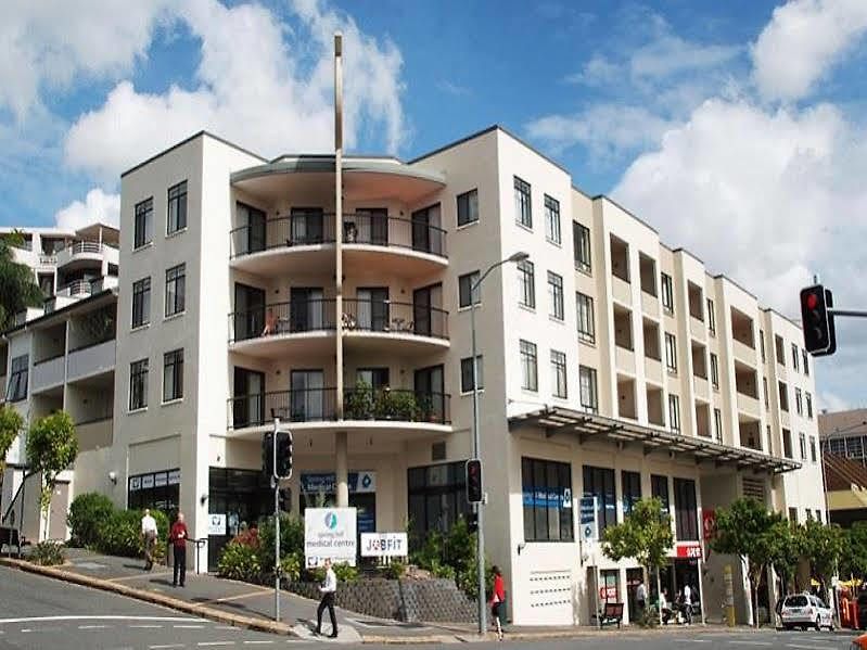 Aparthotel Spring Hill 4*