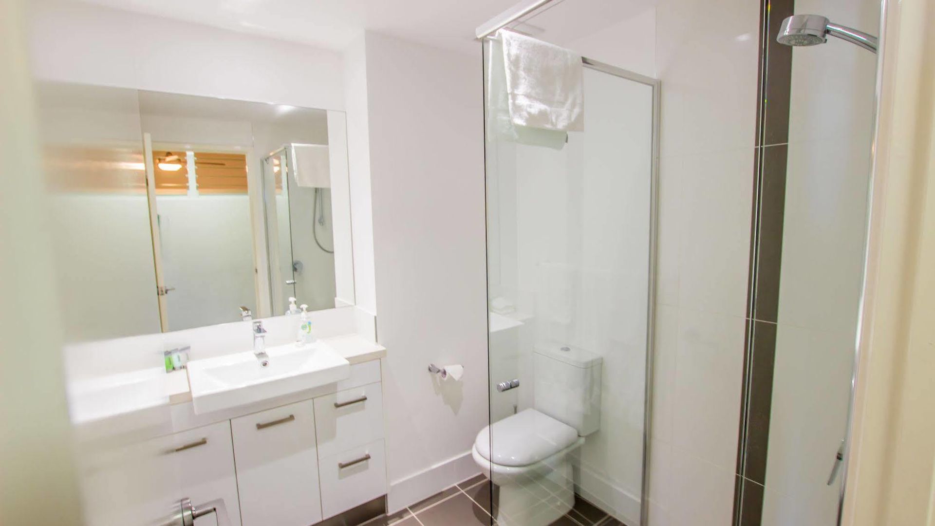 Aparthotel Eastwood 5*