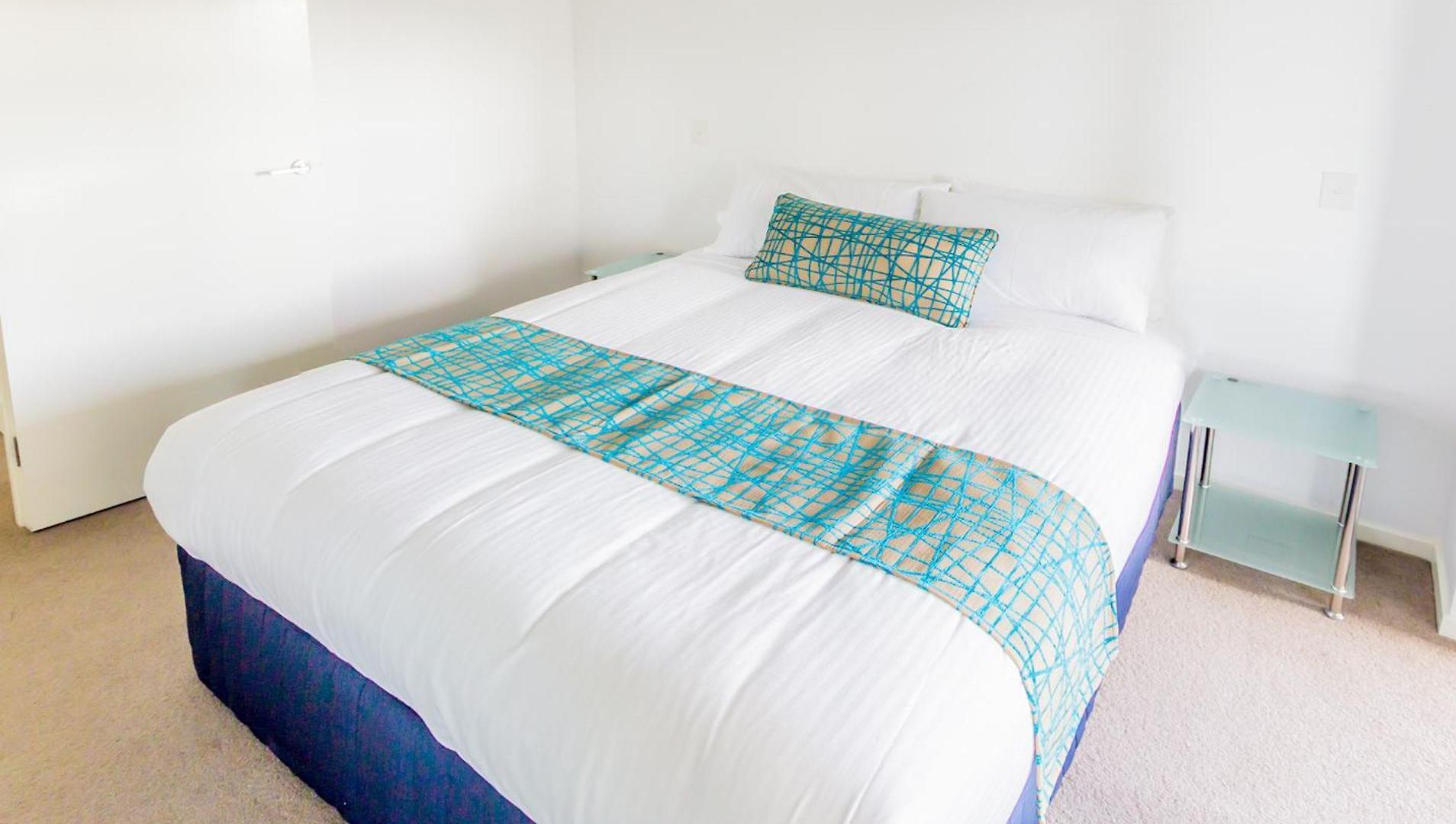 Eastwood 5*