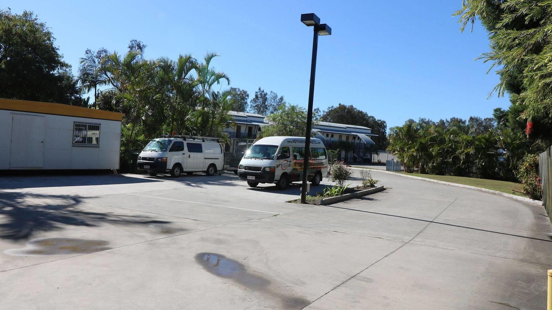 Novena Palms Motel