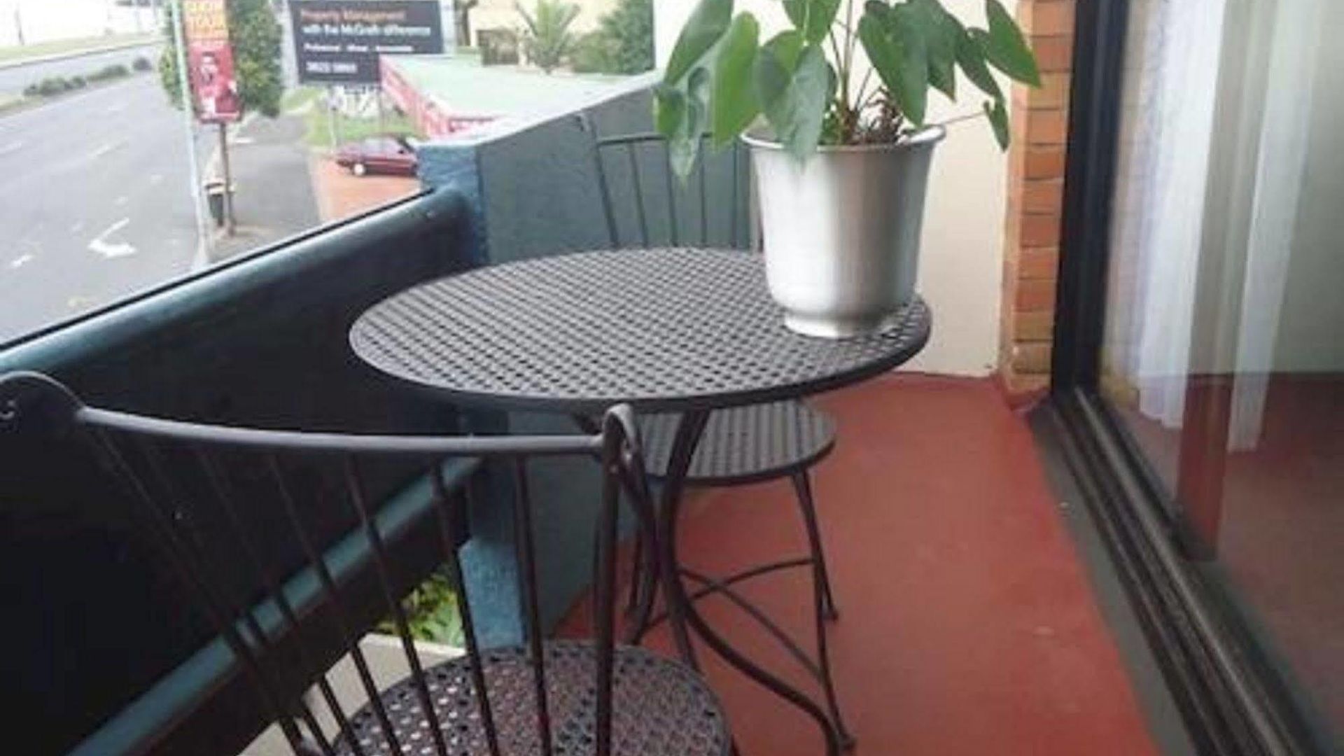 Kingsford Riverside Guest house