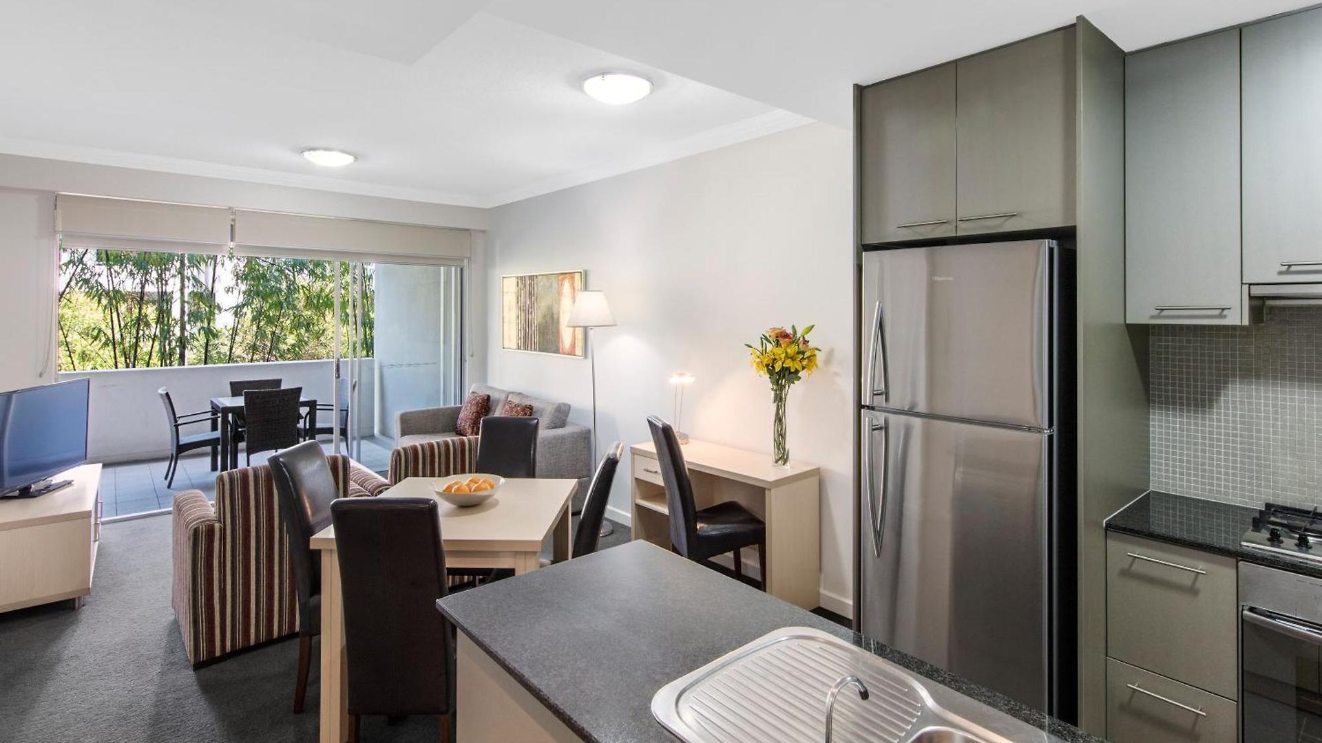 Oaks Mews Aparthotel Brisbane