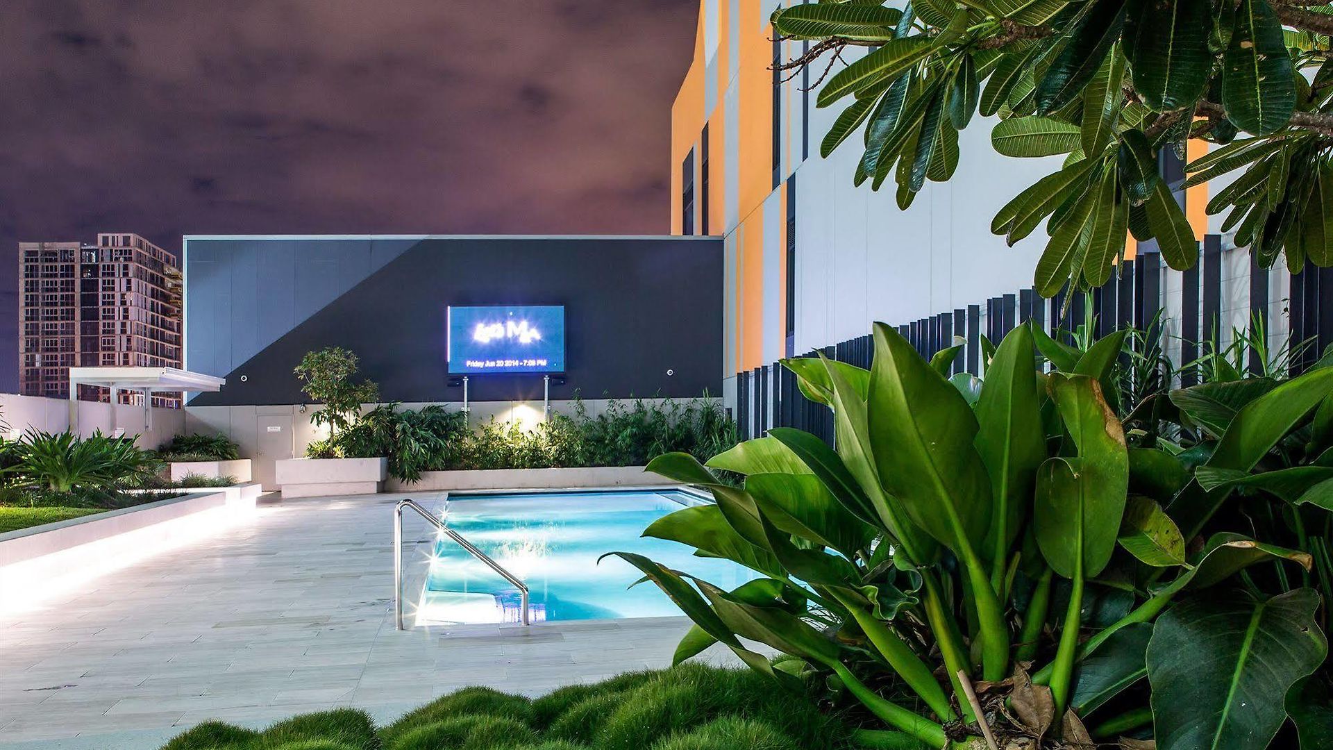 M&a 4* Brisbane